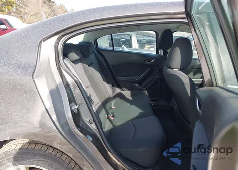 2015 Mazda Mazda3 I Touring z USA, uszkodzony, nr VIN 3MZBM1V79FM203223